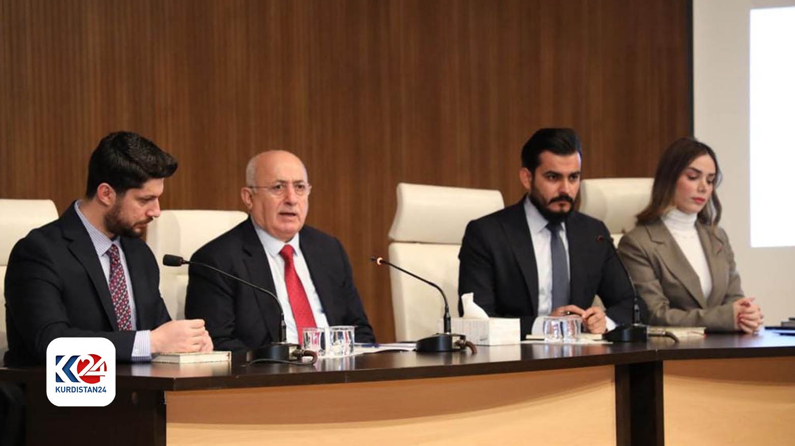 وەزیری دارایی و ئابووری سەردانی پارێزگای سلێمانی کرد و تیمەکانی پڕۆژەی هەژماری من بەسەر ده‌كاته‌وه‌
